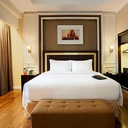 Royal Kuningan Hotel Jakarta Exterior photo